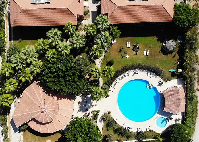 Palme מלון דליאן